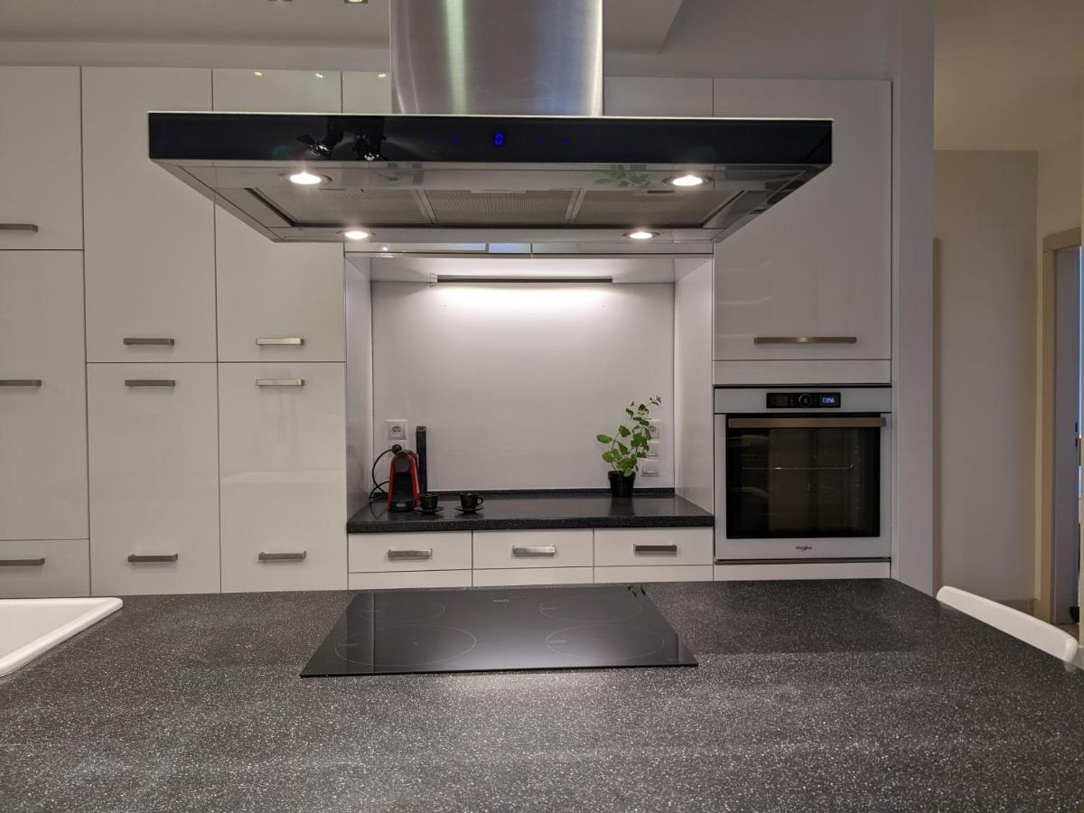 Apartment Spielberg 2 Bedroom Warschau